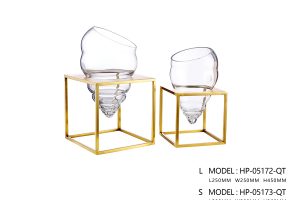 Table Vase (S) HP-05173-QT